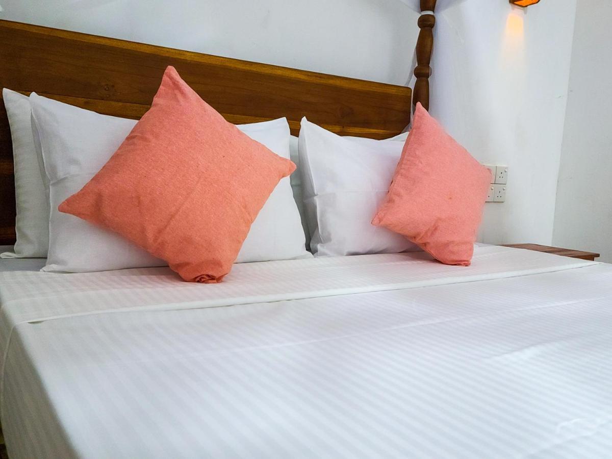 Woodholic Homestay Sigirija Zewnętrze zdjęcie