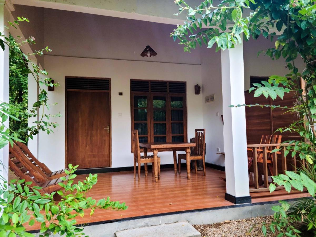 Woodholic Homestay Sigirija Zewnętrze zdjęcie
