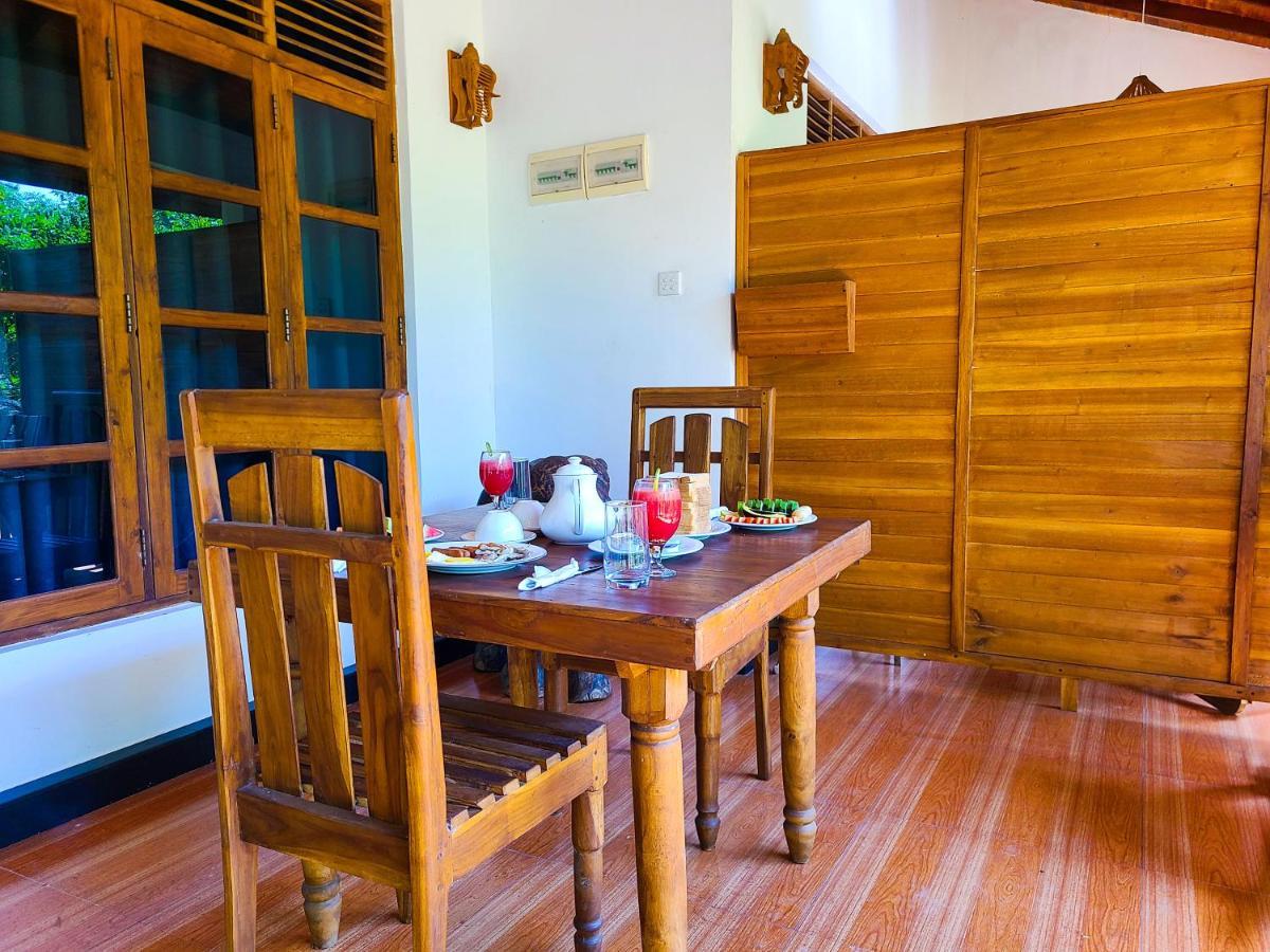 Woodholic Homestay Sigirija Zewnętrze zdjęcie